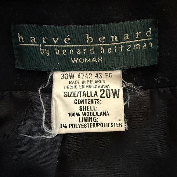 Vintage 90s Harvé Benard Wool Coat Women’s 20W Black Minimalist Classic - Picture 3 of 3